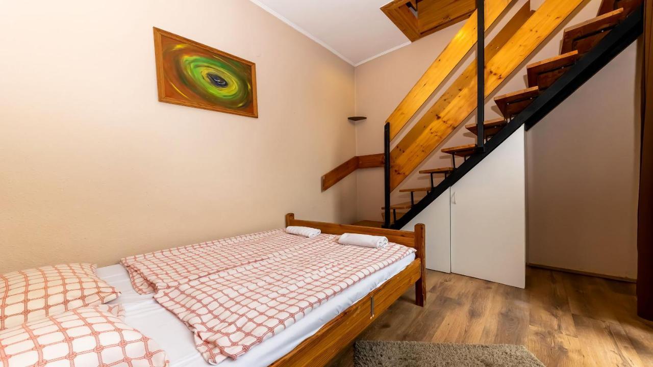 Bed and Breakfast Csillagtura Panzio Eger Exteriér fotografie