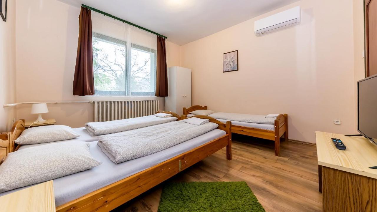 Bed and Breakfast Csillagtura Panzio Eger Exteriér fotografie