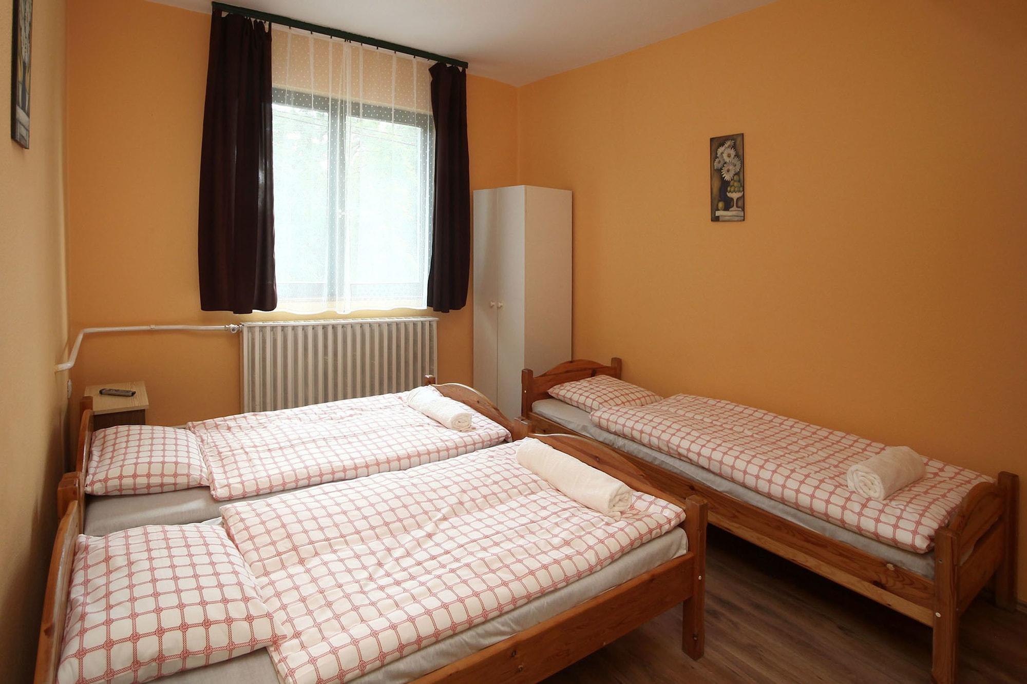 Bed and Breakfast Csillagtura Panzio Eger Exteriér fotografie